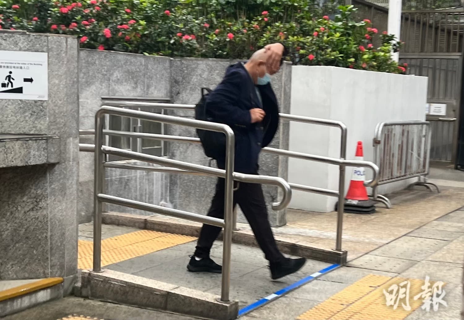 機場三跑貪污案 分判商董事認罪候判 機管局時任總經理否認控罪